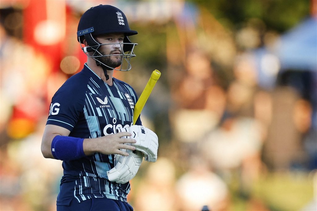 ‘He hasn’t even had a look’ – Ben Duckett criticised for ‘reckless’ dismissal in South Africa ODI