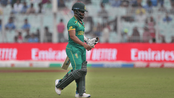 temba-bavuma-falls-for-first-over-duck.Click to read full article.