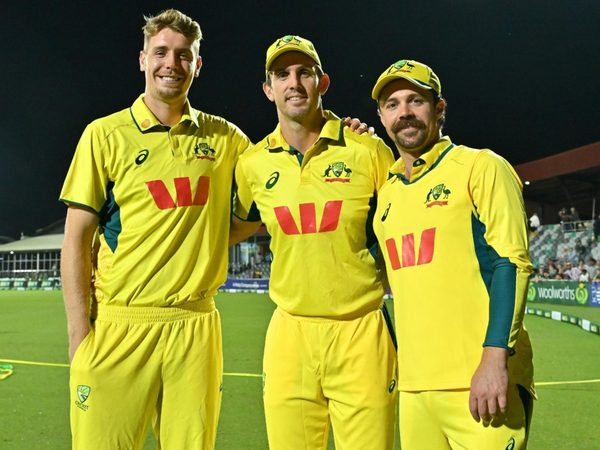 australia-squad-for-pakistan-t20is-ipl-bound-all-rounder-jack-edwards-one-of-two-uncapped-players-picked.Click to read full article.