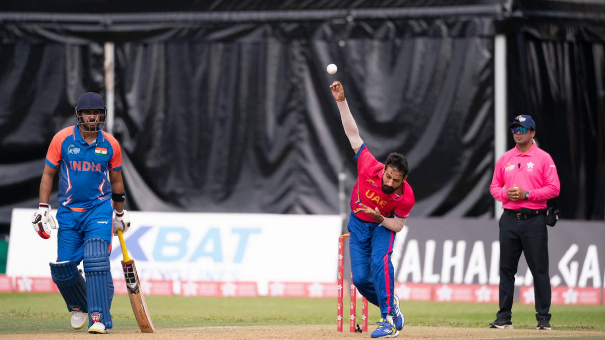 Manoj Tiwary (L) at the non-striker’s end watches the ball during India’s run-chase against UAE in a Group C fixture today (November 2)