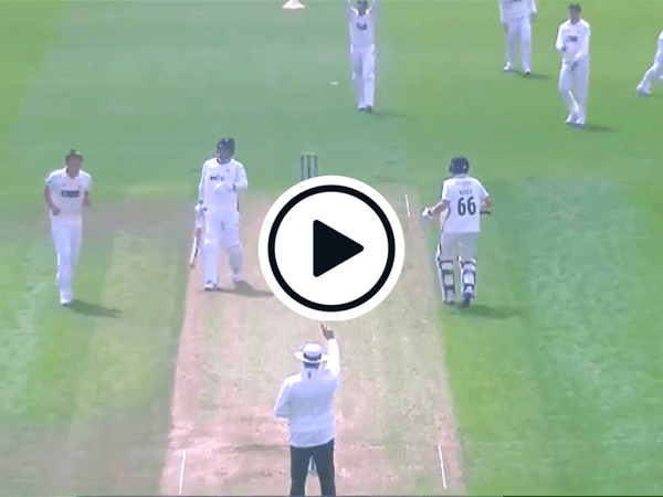 watch-controversial-lbw-call-in-glamorgan-yorkshire-match-sparks-criticism.Click to read full article.