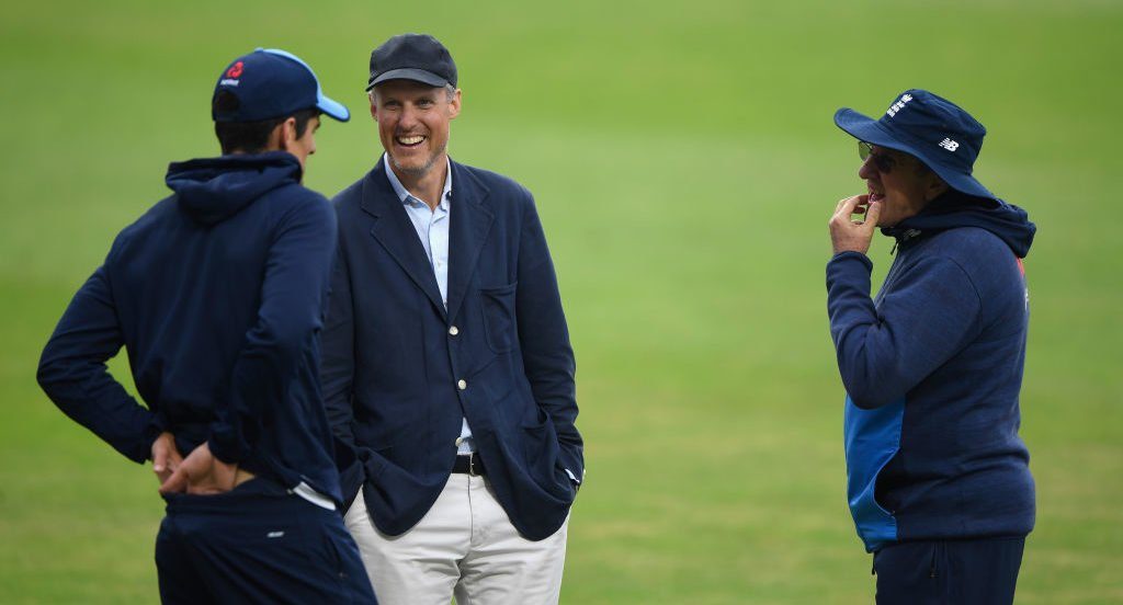 Ed Smith wants Alastair Cook for selection advisory role