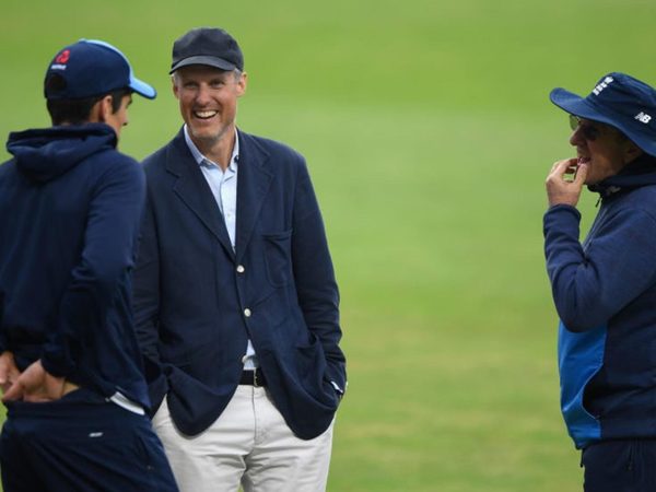 ed-smith-alastair-cook-selector.Click to read full article.