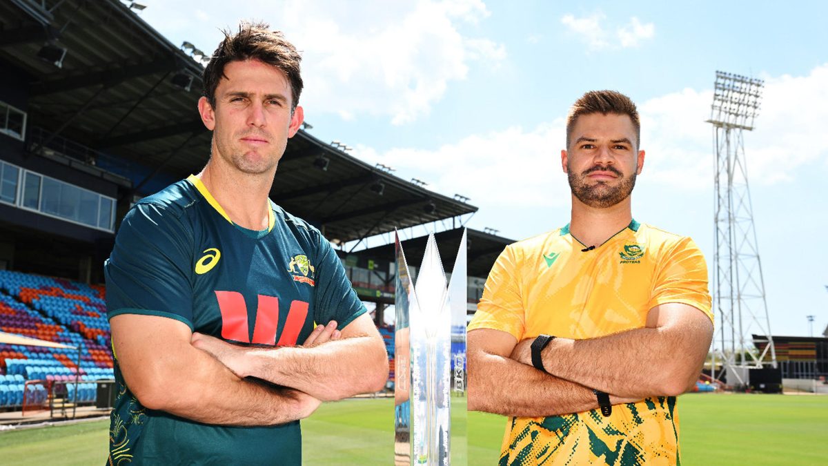 Australia team captain Mitch Marsh and South Africa team captain Aiden Markram pose for a photo during a media opportunity ahead of the Men's T20 series between Australia and South Africa at Marrara Stadium on August 08, 2025 in Darwin, Australia