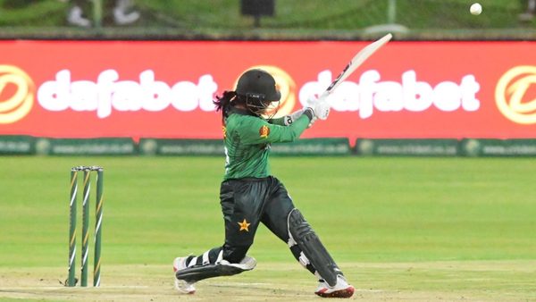fastest-womens-t20i-fifty-pakistan-skipper-fatima-sana-breaks-world-record-in-teams-second-200-plus-total-in-three-games.Click to read full article.