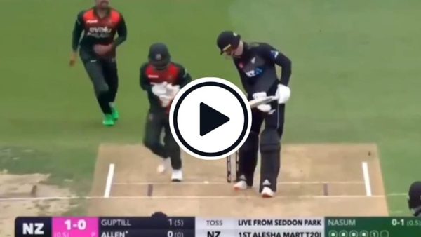 watch-rcb-recruit-finn-allen-dismissed-for-golden-duck-on-t20i-debut.Click to read full article.