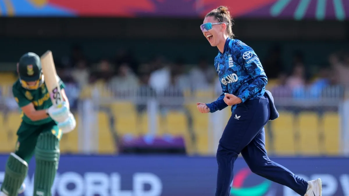 Linsey Smith celebrates taking the wicket of Laura Wolvaardt in the 2025 World Cup