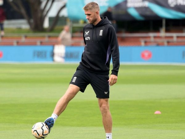 england-ashes-hopeful-olly-stone-loan-division-two-side-search-county-championship-game-time.Click to read full article.