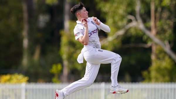 out-of-favour-england-quick-takes-four-wickets-on-opening-day-of-rare-four-day-a-match.Click to read full article.