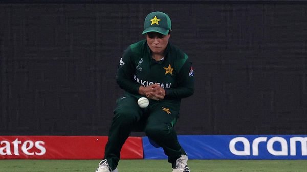 never-seen-this-in-15-years-of-playing-pakistan-drop-eight-catches-in-must-win-new-zealand-clash.Click to read full article.
