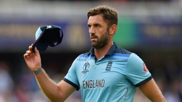 disappointed-understatement-plunkett-giles-leaves-door-open.Click to read full article.