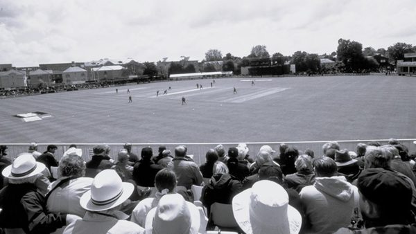 robin-hobbs-obituary-wisden-almanack.Click to read full article.