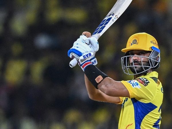 century-foiling-extras-and-wickets-for-openers-the-mad-last-10-minutes-of-the-mumbai-baroda-semi-final.Click to read full article.