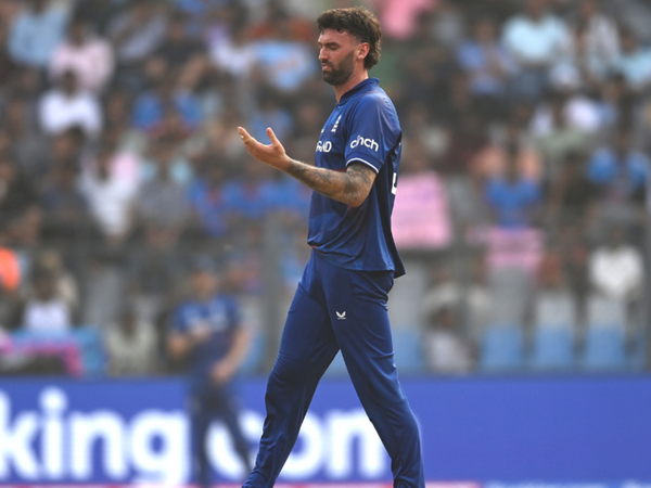 explained-why-reece-topley-allowed-bowl-strapping-fingers-south-africa-cwc-2023-eng-vs-sa.Click to read full article.