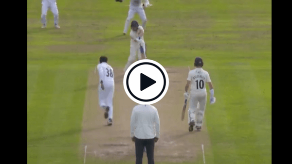 watch-mohammad-abbas-bowls-away-nipping-beauty-in-decisive-county-championship-clash.Click to read full article.
