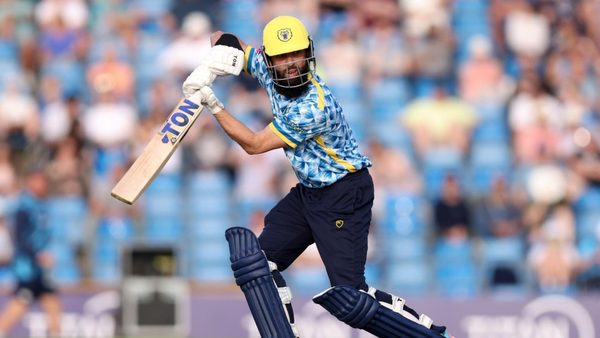 moeen-ali-reverses-domestic-retirement-signs-up-with-yorkshire-for-t20-blast.Click to read full article.