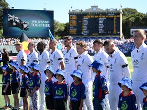 explained-why-australia-and-englands-players-are-wearing-black-armbands-for-adelaide-ashes-test.Click to read full article.