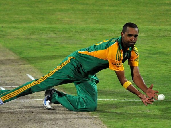 quiz-full-member-cricketers-to-debut-at-the-champions-trophy.Click to read full article.