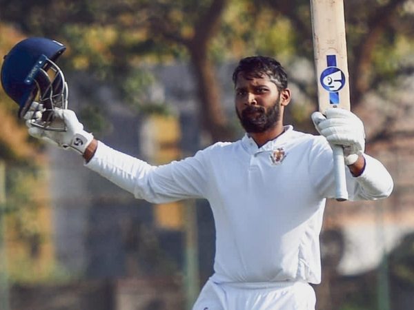 68-135-126-rising-indian-star-ravichandran-smaran-rescues-star-studded-state-side-from-22-4-to-continue-golden-run.Click to read full article.