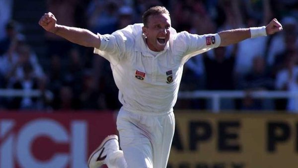 one-of-the-best-deliveries-ive-ever-bowled-allan-donald-on-bowling-tendulkar-and-and-life-in-the-fast-lane.Click to read full article.