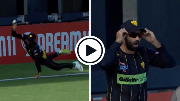 watch-the-best-relay-catch-ever-new-zealanders-combine-for-outrageous-boundary-take.Click to read full article.