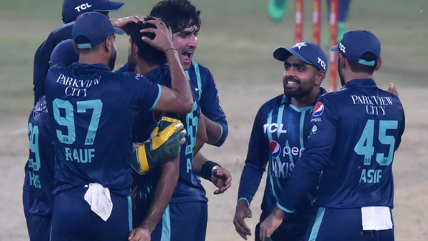 new-zealand-t20i-tri-series-2022-schedule-full-list-of-fixtures-for-nz-ban-pak-tri-series.Click to read full article.