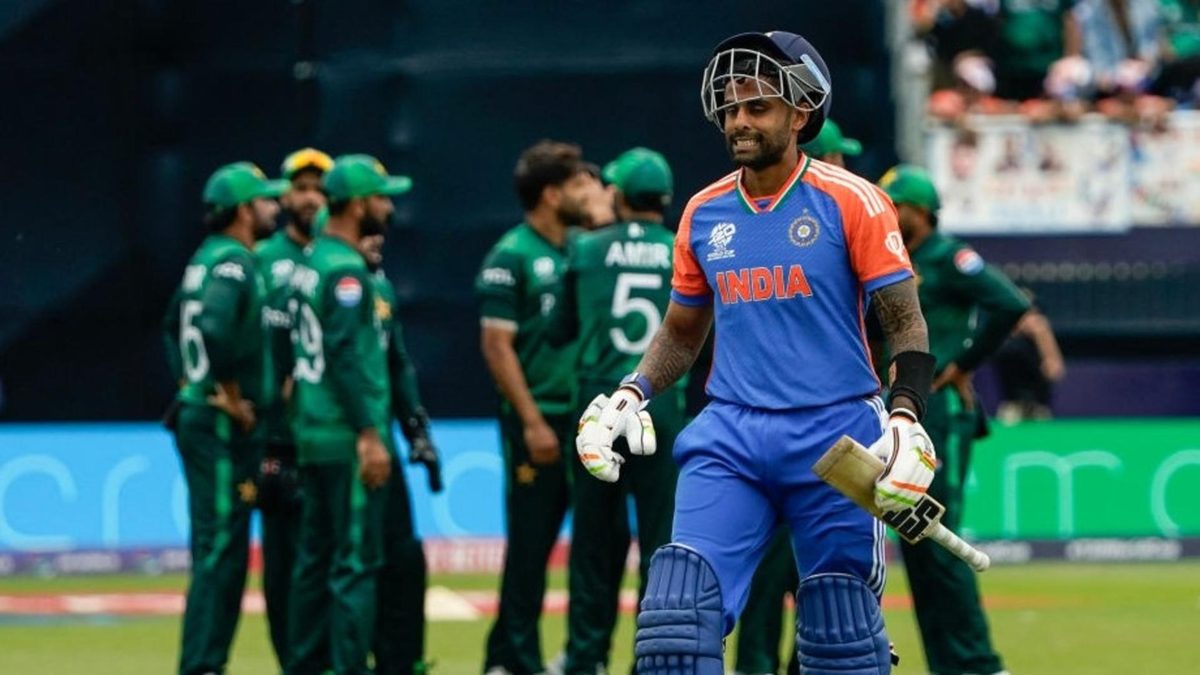 Suryakumar Yadav walks back to th epavilion after being dismissed during India's World Cup T20 match against Pakistan