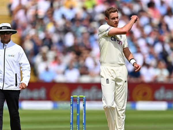 is-stuart-broad-at-risk-of-a-ban-after-his-reaction-to-devon-conway-decision.Click to read full article.
