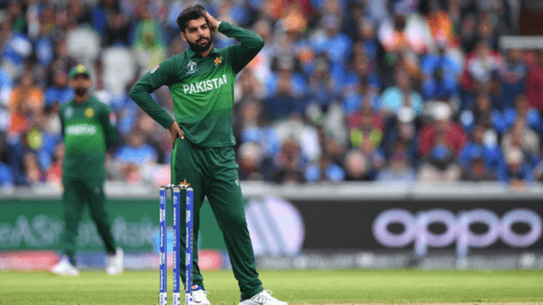 whats-gone-wrong-with-shadab-khan-pakistan-t20-world-cup-icc-t20-wc.Click to read full article.