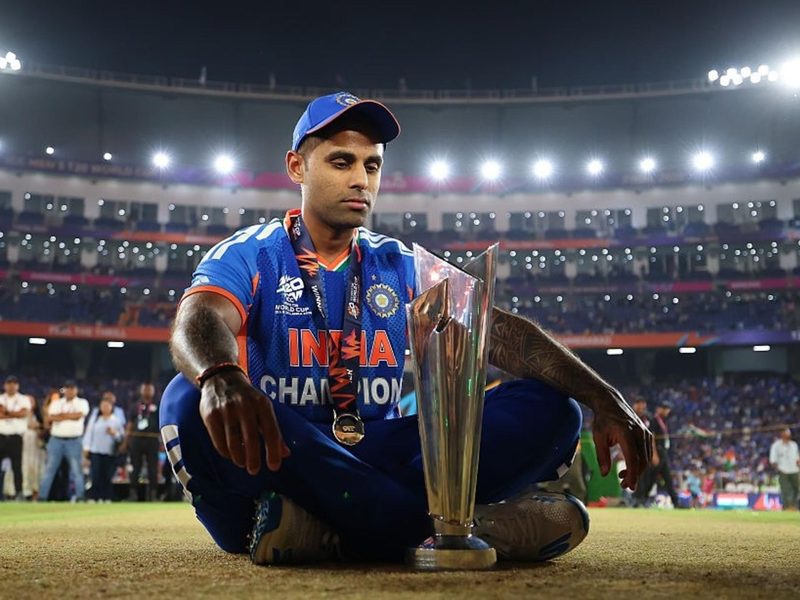 india-have-better-batters-than-present-day-sky-but-no-easy-choice-as-captain.Click to read full article.