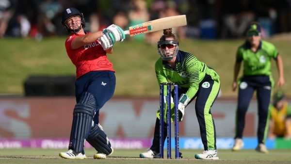 england-womens-squads-for-ireland-tour-seven-uncapped-players-named-mahika-gaur-returns.Click to read full article.