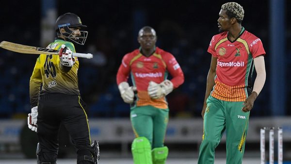 watch-pakistan-batsman-takes-a-swing-at-opposition-bowler-during-cpl.Click to read full article.