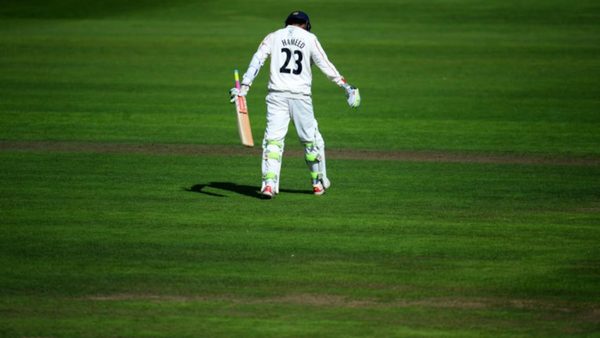 paul-allott-haseeb-hameed-dilemma-lancashire.Click to read full article.