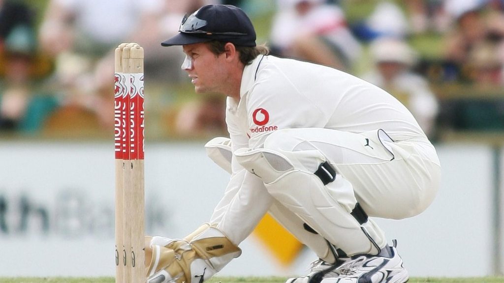 Geraint Jones keeps wicket for England