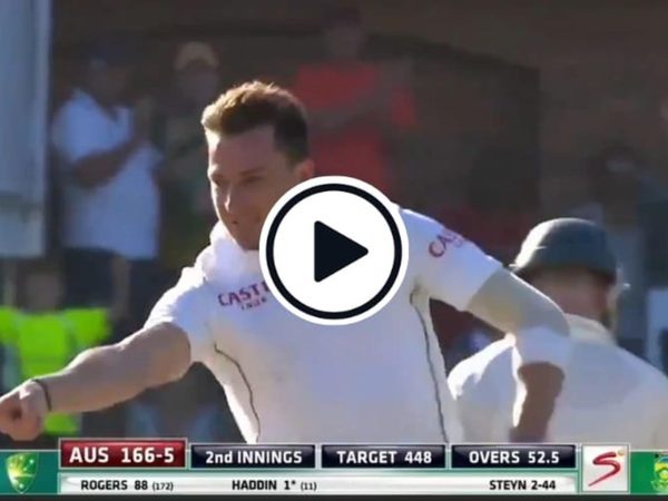 watch-dale-steyns-reverse-swing-blows-away-famed-australia-middle-order.Click to read full article.
