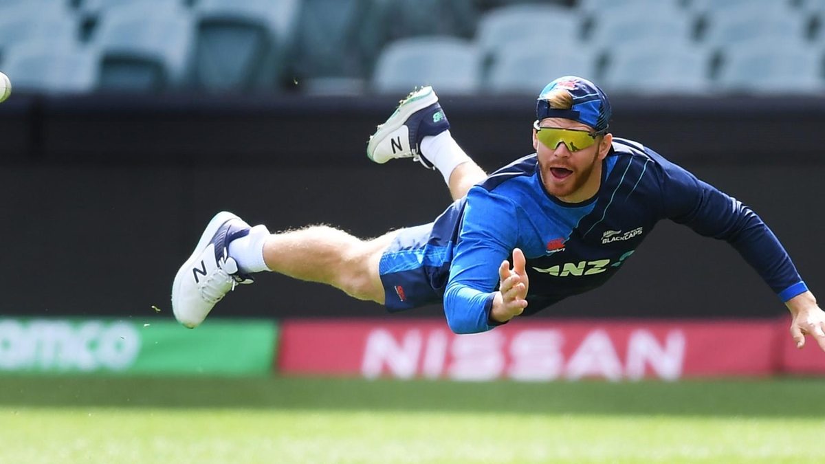 Glenn Phillips dives athletically during a practice session
