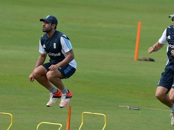 he-was-slightly-rotund-cook-recalls-the-time-bopara-kept-wickets.Click to read full article.