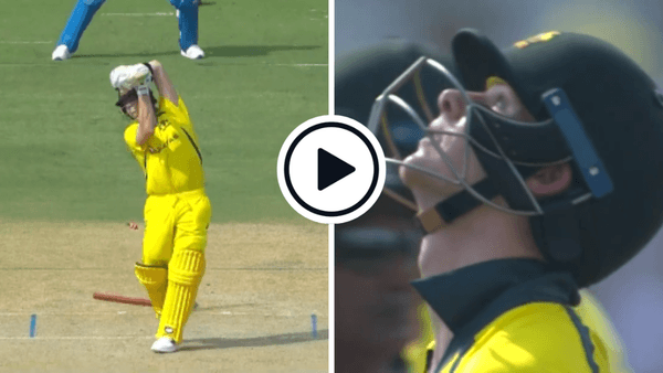 watch-mohammed-shami-flattens-smith-leg-stump-with-exemplary-inducker.Click to read full article.