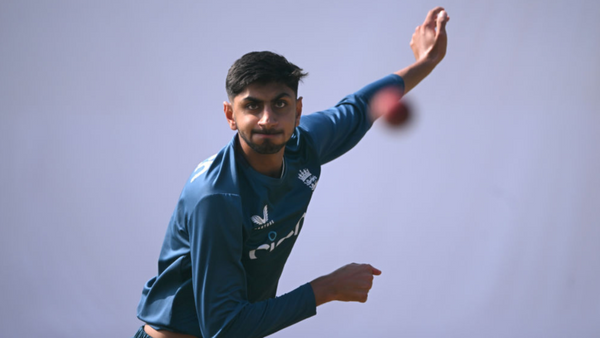 ind-vs-eng-jack-leach-and-mark-wood-left-out-as-england-make-two-changes-for-second-test.Click to read full article.