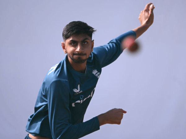 ind-vs-eng-jack-leach-and-mark-wood-left-out-as-england-make-two-changes-for-second-test.Click to read full article.