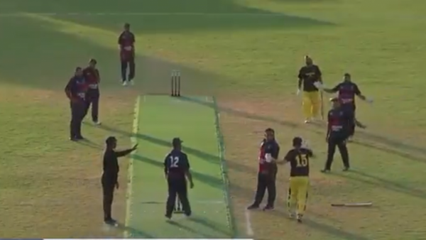 last-ball-drama-in-european-t10-game-highlights-loophole-in-dead-ball-law.Click to read full article.