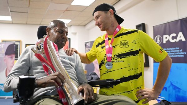 former-england-quick-david-syd-lawrence-dies-aged-61-following-mnd-diagnosis.Click to read full article.