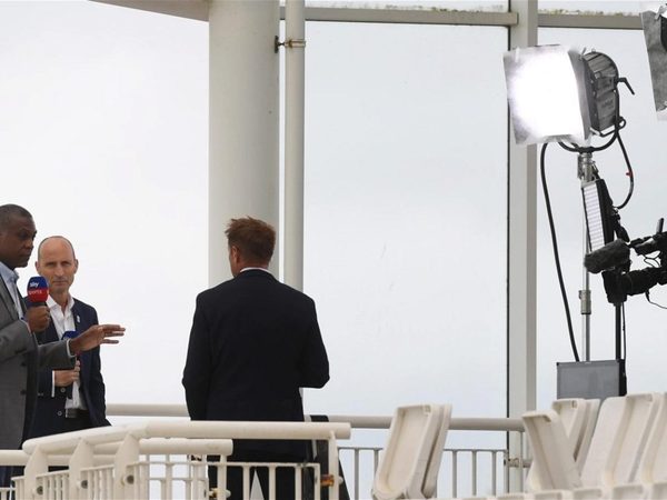 michael-holding-defends-bad-light-protocols-after-fan-outrage.Click to read full article.