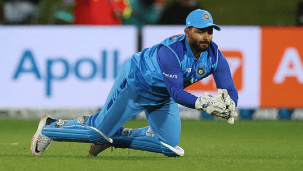 he-was-screaming-in-pain-how-rishabh-pant-recovered-through-pain-trauma-to-return-to-cricket.Click to read full article.