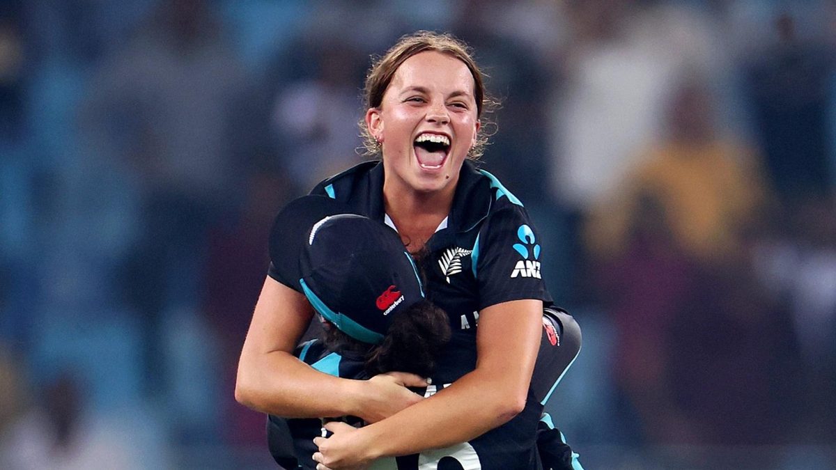 Eden Carson celebrates winning the 2024 women's T20 World Cup