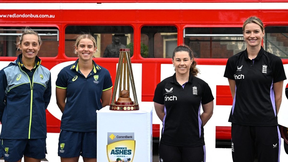 England and Australia cricketers pose ahead of women's Ashes 2025