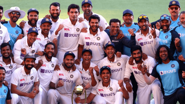 marks-out-of-10-player-ratings-for-all-26-india-mens-test-cricketers-in-2021.Click to read full article.