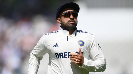 255-runs-in-three-innings-karun-nair-responds-with-productive-start-to-ranji-trophy-season.Click to read full article.