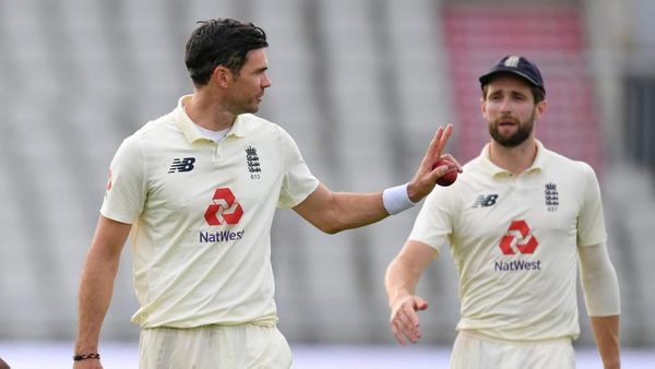 nasser-hussain-woakes-now-ahead-of-anderson-in-england-pecking-order.Click to read full article.