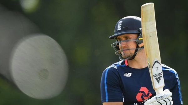 crickets-diversity-problem-the-class-ceiling.Click to read full article.